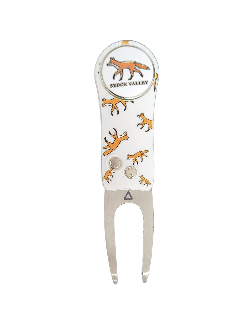 Ahead Divot tool